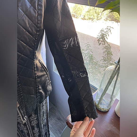 Buff bunny leather jacket - Picture 4 of 7